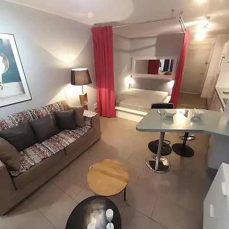 Village Naturiste Intense