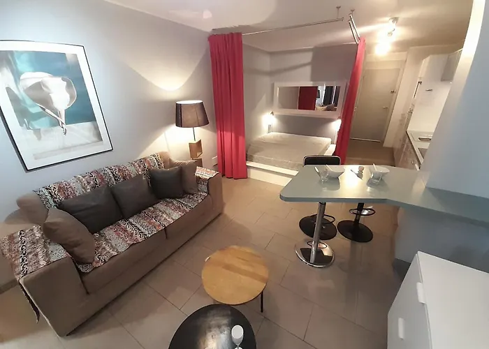 Village Naturiste Intense